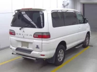 Mitsubishi DELICA лот № 5027 оценка 3.5  с аукциона в Японии 3