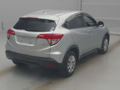 Honda VEZEL  с аукциона в Японии