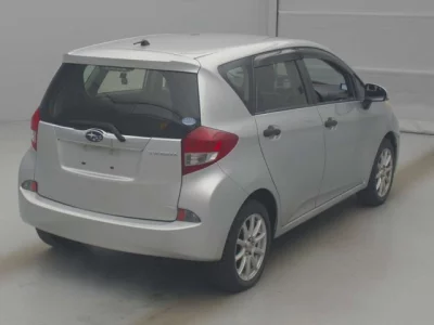 Subaru TREZIA  с аукциона в Японии