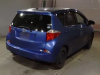 Toyota RACTIS лот № 4038 оценка RA  с аукциона в Японии 1