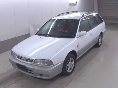 Nissan AVENIR WAGON  с аукциона в Японии