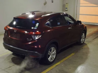 Honda VEZEL  с аукциона в Японии