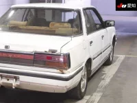Nissan CEDRIC лот № 5039 оценка R  с аукциона в Японии 7