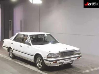 Nissan CEDRIC  с аукциона в Японии