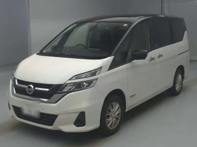 Nissan SERENA  с аукциона в Японии