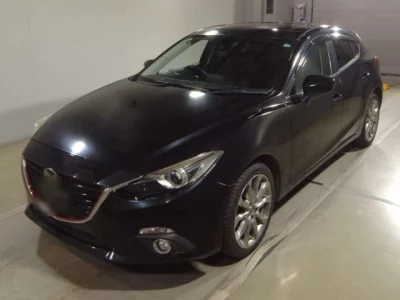 Mazda AXELA  с аукциона в Японии