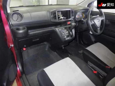 Toyota PIXIS EPOCH  с аукциона в Японии