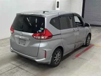 Honda FREED лот № 60049 оценка R  с аукциона в Японии 4