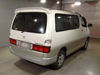 Toyota GRANVIA