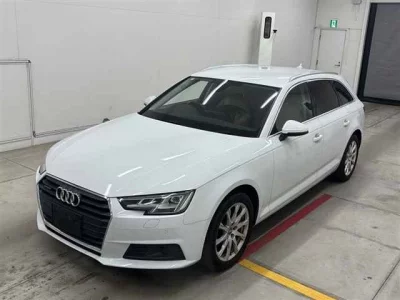 Audi A4  с аукциона в Японии