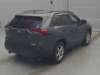 Toyota RAV4 лот № 70020 оценка 3.5  с аукциона в Японии 1