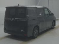 Toyota VOXY лот № 72070 оценка R  с аукциона в Японии 1