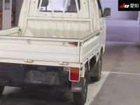 Subaru SAMBAR лот № 35143 оценка 3.5  с аукциона в Японии 7