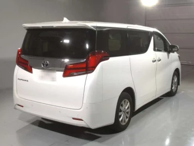 Toyota ALPHARD  с аукциона в Японии