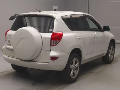 Toyota RAV4  с аукциона в Японии