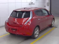 Nissan LEAF лот № 5040 оценка R  с аукциона в Японии 3
