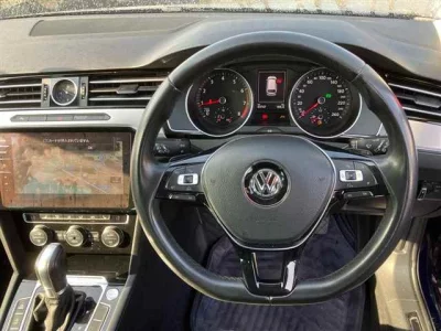 Volkswagen PASSAT VARIANT  с аукциона в Японии
