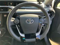 Toyota AQUA лот № 30016 оценка 4  с аукциона в Японии 2