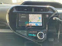 Toyota AQUA лот № 30016 оценка 4  с аукциона в Японии 5