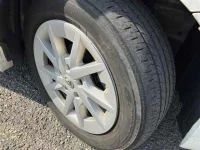 Toyota PRIUS ALPHA лот № 30014 оценка 3.5  с аукциона в Японии 8