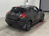 Nissan JUKE лот № 30018 оценка 3.5  с аукциона в Японии 4