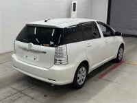 Toyota WISH лот № 30017 оценка 4  с аукциона в Японии 4