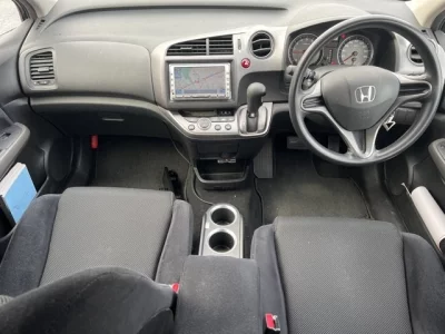 Honda STREAM