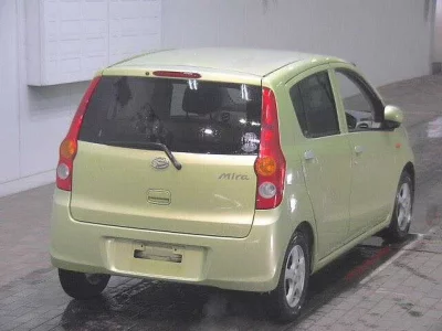 Daihatsu MIRA  с аукциона в Японии