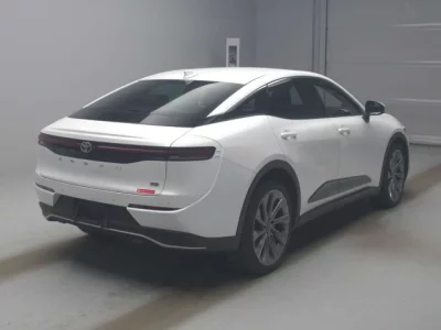 Toyota CROWN CROSSOVER