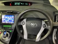 Toyota PRIUS лот № 30026 оценка 3.5  с аукциона в Японии 2