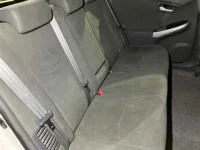 Toyota PRIUS лот № 30026 оценка 3.5  с аукциона в Японии 7