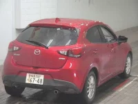 Mazda DEMIO лот № 7009 оценка 3.5  с аукциона в Японии 3