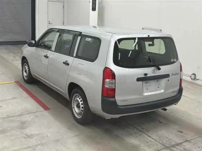 Toyota PROBOX  с аукциона в Японии