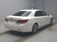Toyota CROWN лот № 20011 оценка RA  с аукциона в Японии 1