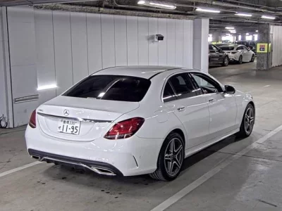 Mercedes-Benz C CLASS  с аукциона в Японии