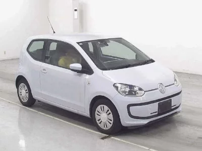 Volkswagen UP  с аукциона в Японии