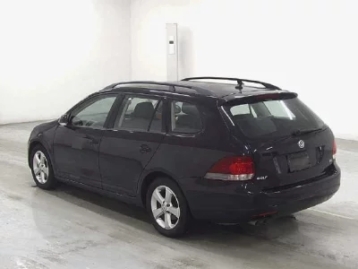Volkswagen GOLF VARIANT  с аукциона в Японии