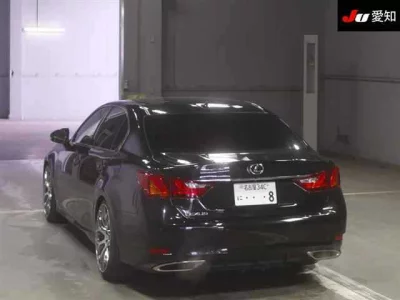 Lexus GS  с аукциона в Японии