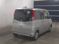 Nissan ROOX лот № 1014 оценка R  с аукциона в Японии 4