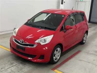 Toyota RACTIS лот № 30031 оценка 3.5  с аукциона в Японии 3