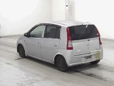 Daihatsu MIRA  с аукциона в Японии