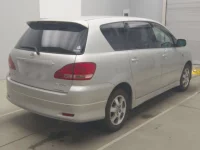 Toyota IPSUM лот № 70232 оценка RA  с аукциона в Японии 1