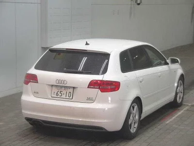Audi A3  с аукциона в Японии