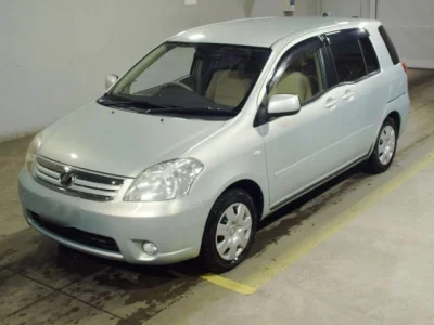Toyota RAUM