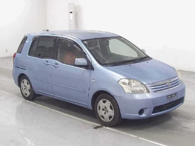 Toyota RAUM