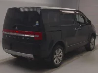 Mitsubishi DELICA D5 лот № 80561 оценка 3  с аукциона в Японии 1