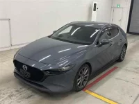 Mazda MAZDA3 лот № 30038 оценка 3.5  с аукциона в Японии 3