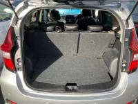 Nissan NOTE лот № 30043 оценка 3.5  с аукциона в Японии 9