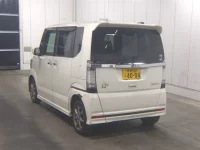 Honda N BOX PLUS лот № 1040 оценка R  с аукциона в Японии 1