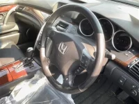 Honda LEGEND лот № 1044 оценка 3.5  с аукциона в Японии 6